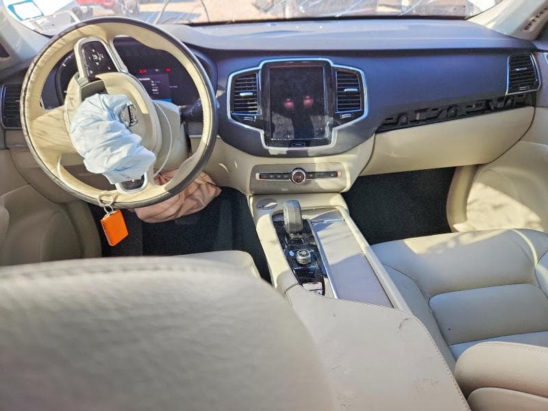 2025 VOLVO XC90 PLUS 8