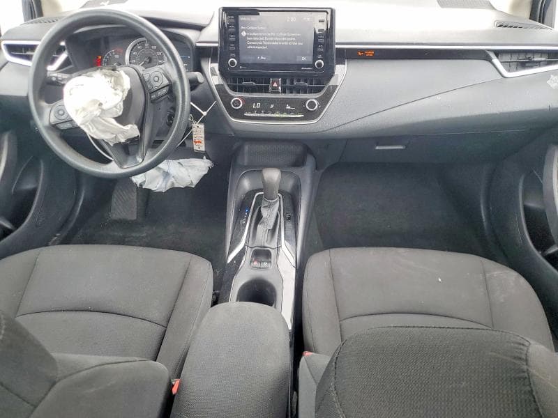 2022 TOYOTA COROLLA LE 8