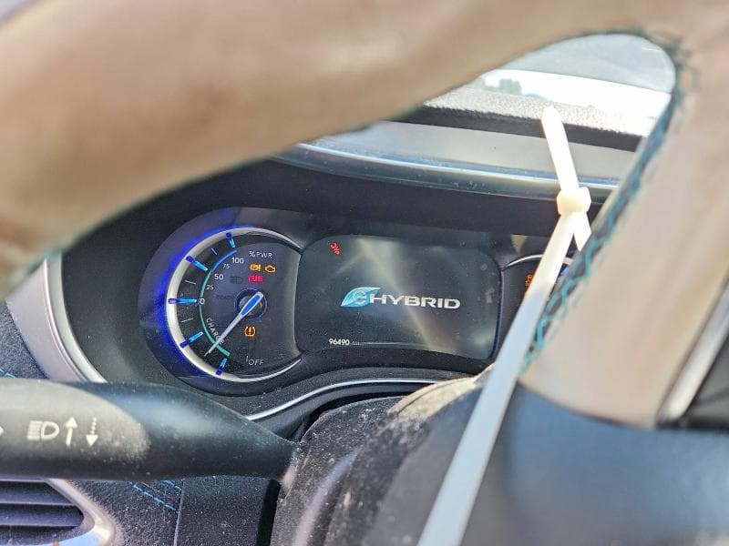 2020 CHRYSLER PACIFICA HYBRID LIMITED 9