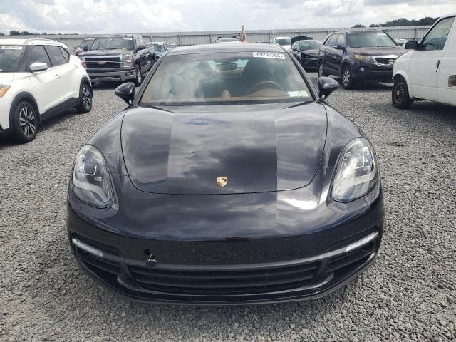 2018 PORSCHE PANAMERA 4 5