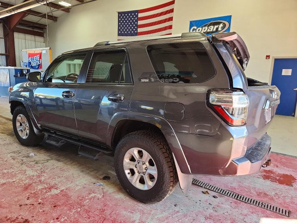 2019 TOYOTA 4RUNNER SR5 PREMIUM 2