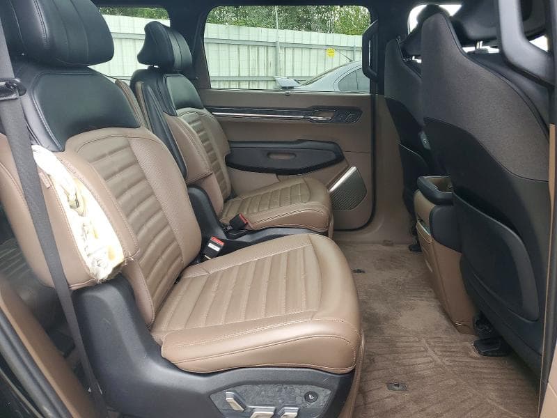 2024 KIA EV9 LAND 11