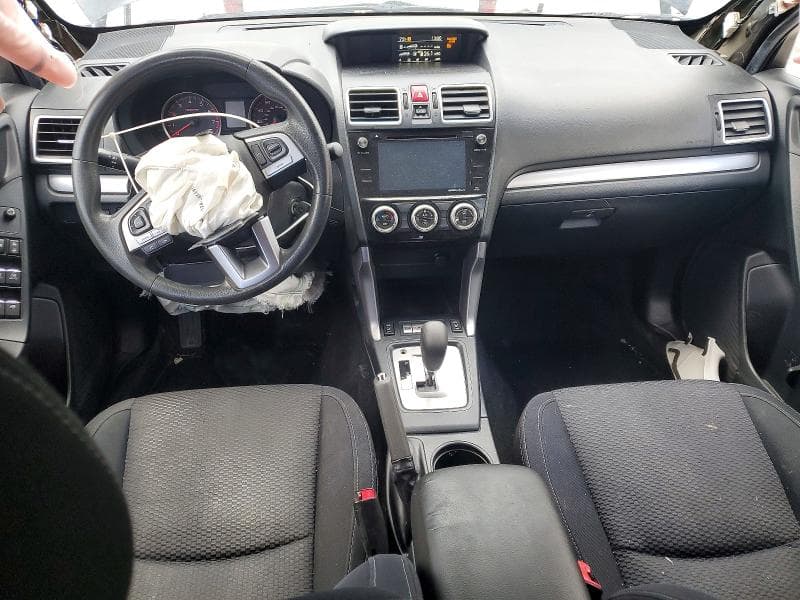 2017 SUBARU FORESTER 2.5I PREMIUM 8