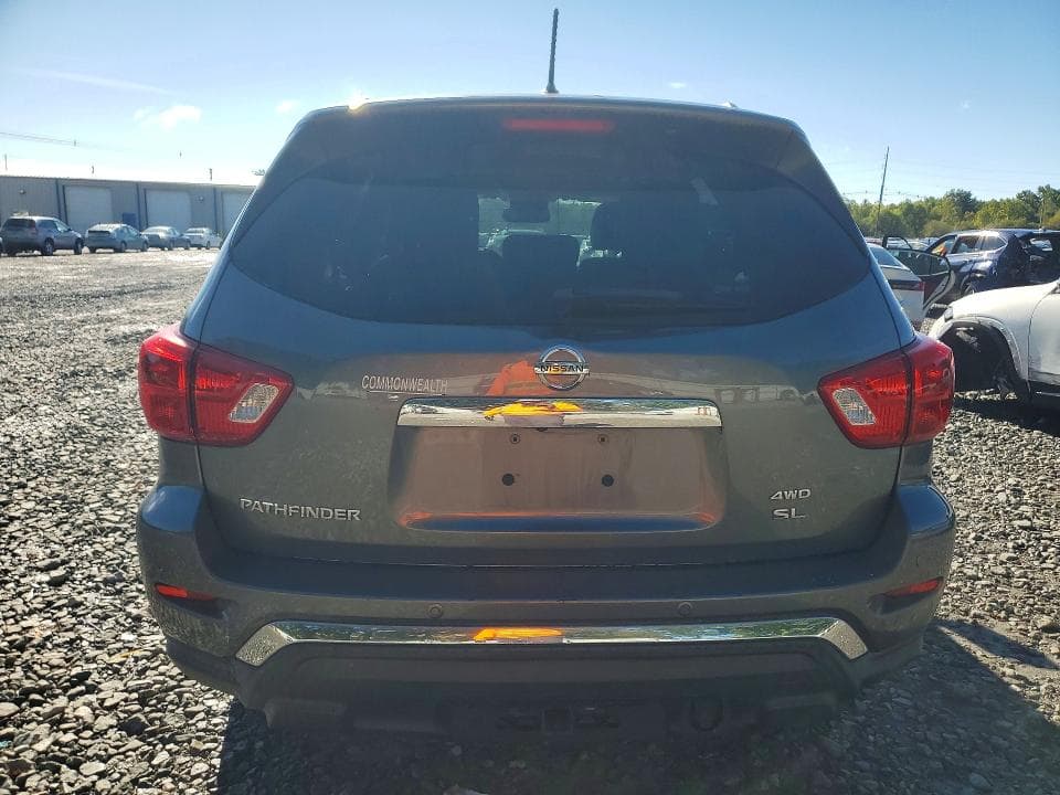 2017 NISSAN PATHFINDER SL 6