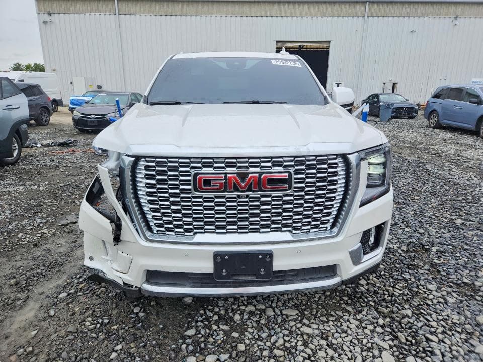 2024 GMC YUKON DENALI 5