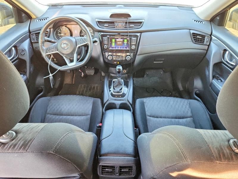 2018 NISSAN ROGUE SV 8