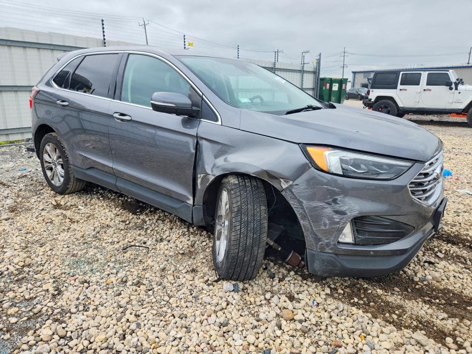 2022 FORD EDGE TITANIUM 4