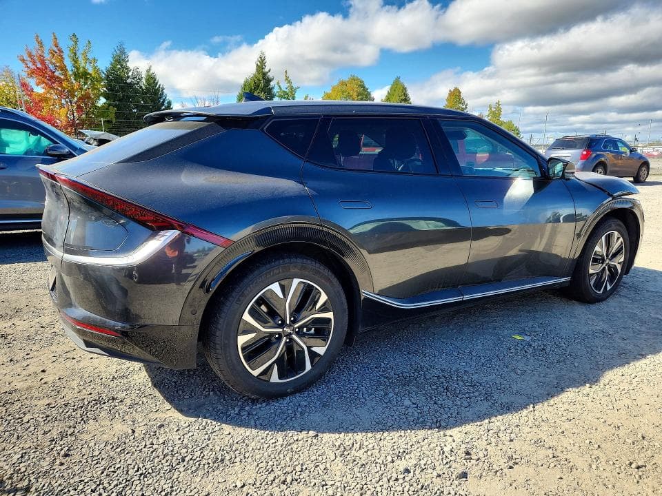 2023 KIA EV6 WIND 3