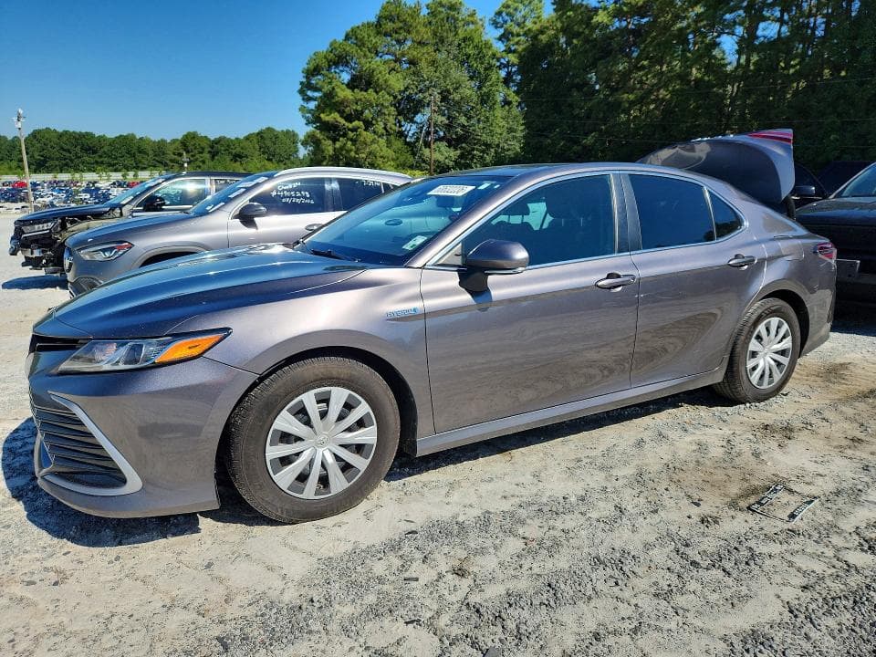 2021 TOYOTA CAMRY LE - 1