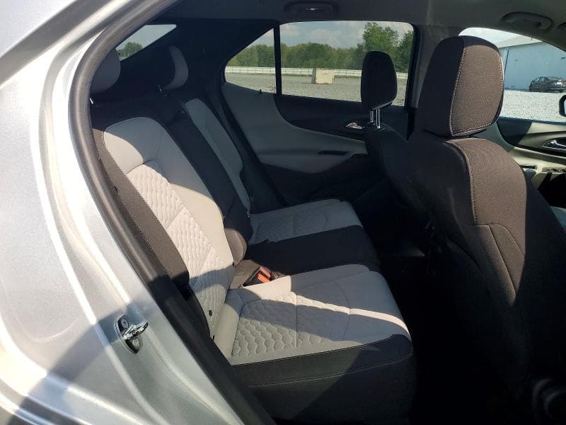 2018 CHEVROLET EQUINOX LT 11