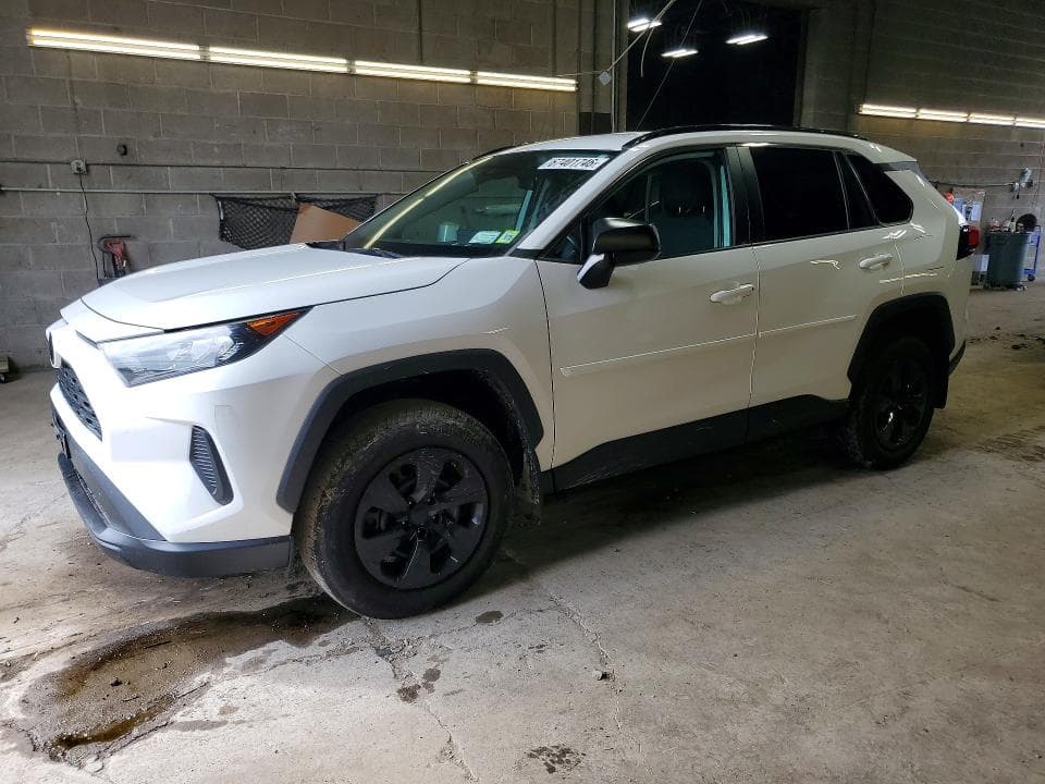 2020 TOYOTA RAV4 LE