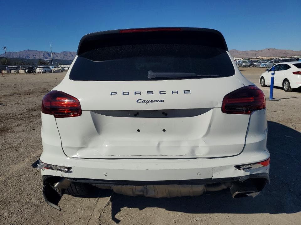 2018 PORSCHE CAYENNE 6