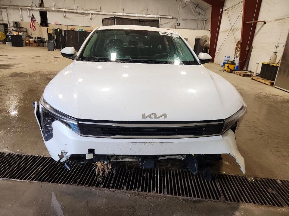 2026 KIA K4 LXS 5