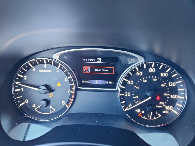 2019 NISSAN PATHFINDER SV 9