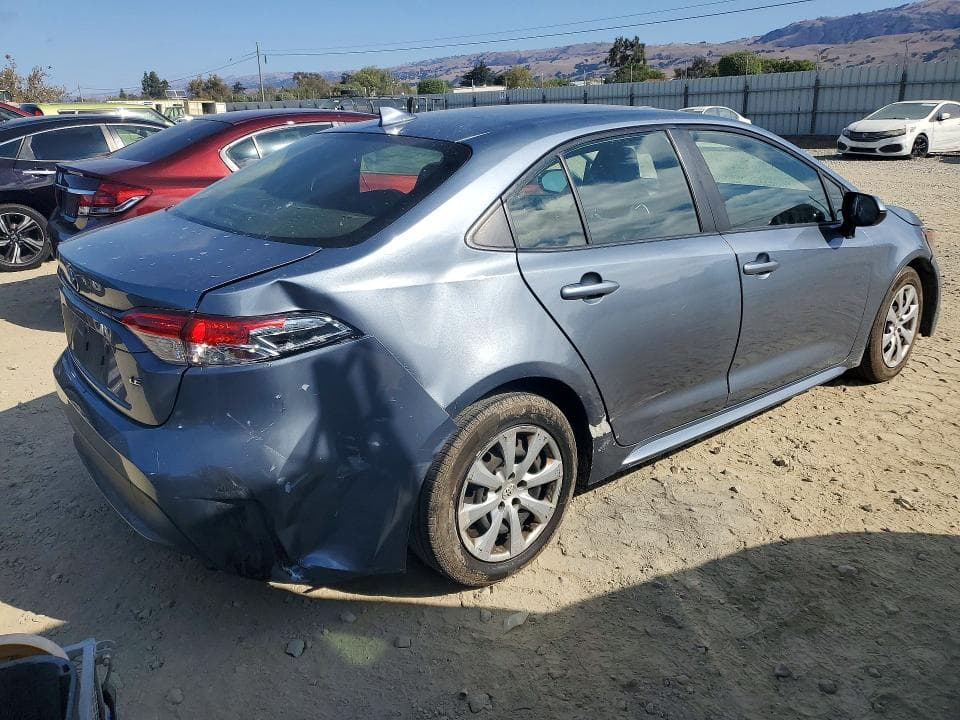 2021 TOYOTA COROLLA LE 3