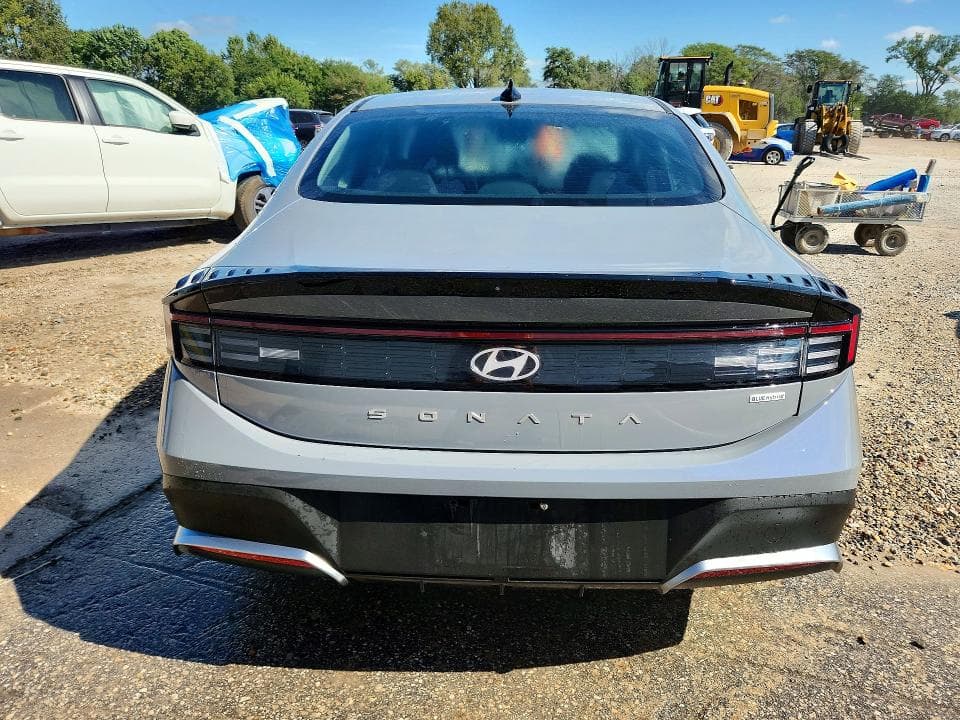 2026 HYUNDAI SONATA HYBRID BLUE 6