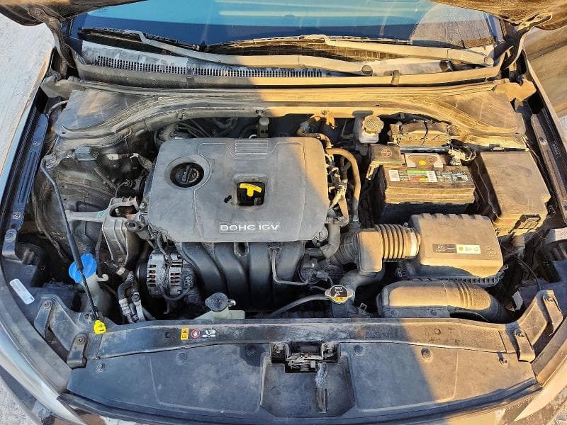 2018 HYUNDAI ELANTRA SE 11