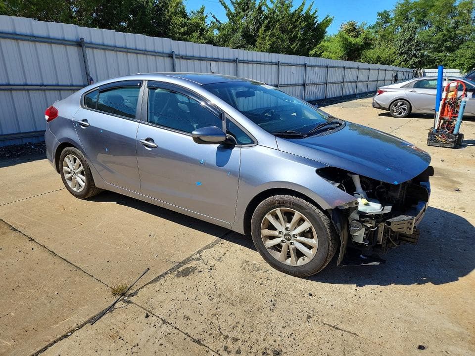 2017 KIA FORTE S 4