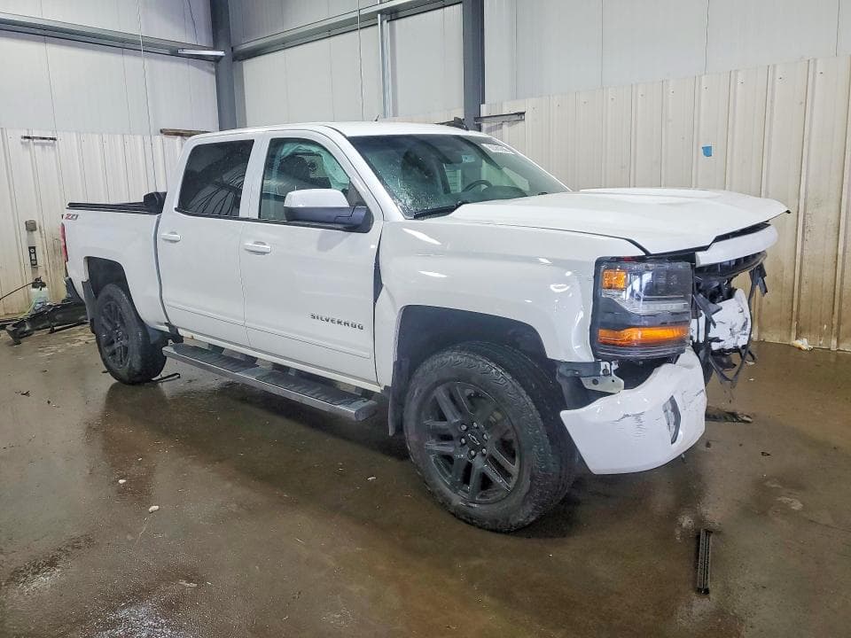 2017 CHEVROLET SILVERADO K1500 LT 4