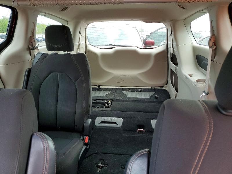 2017 CHRYSLER PACIFICA LX 10