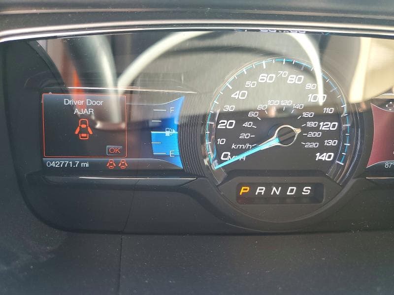 2019 FORD TAURUS SEL 9