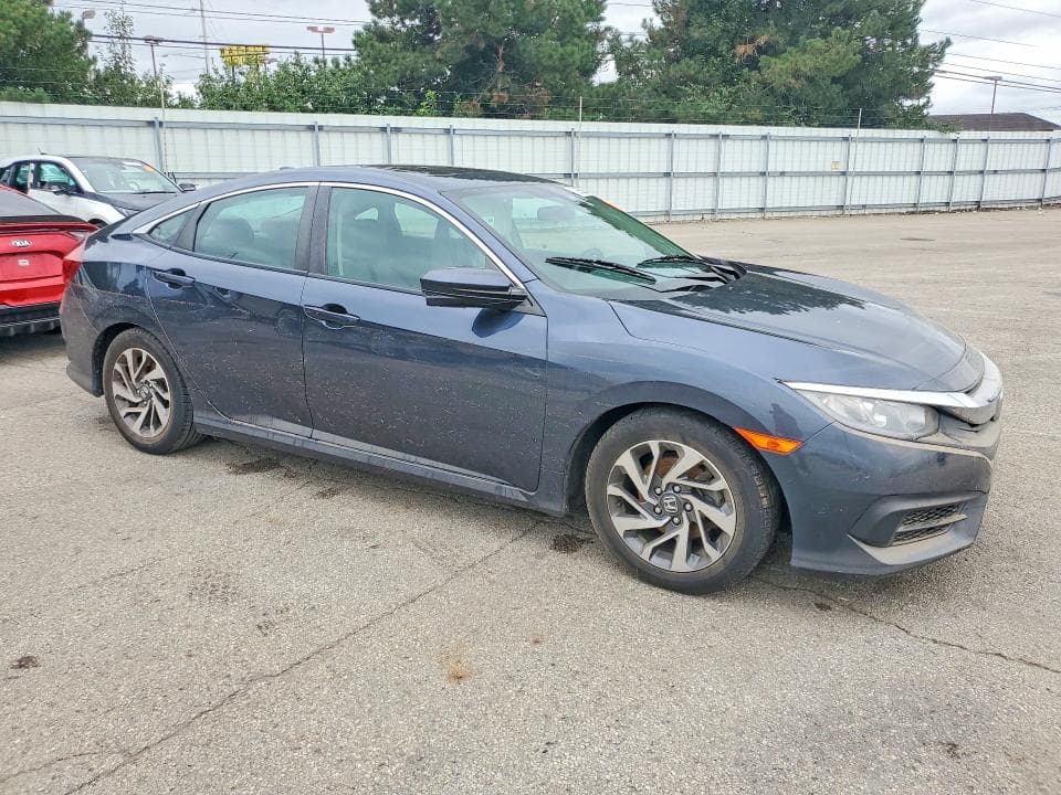2017 HONDA CIVIC EX 4