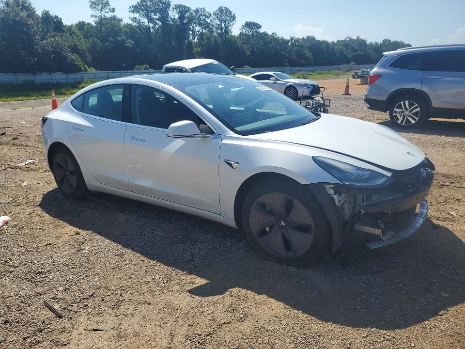 2020 TESLA MODEL 3 4