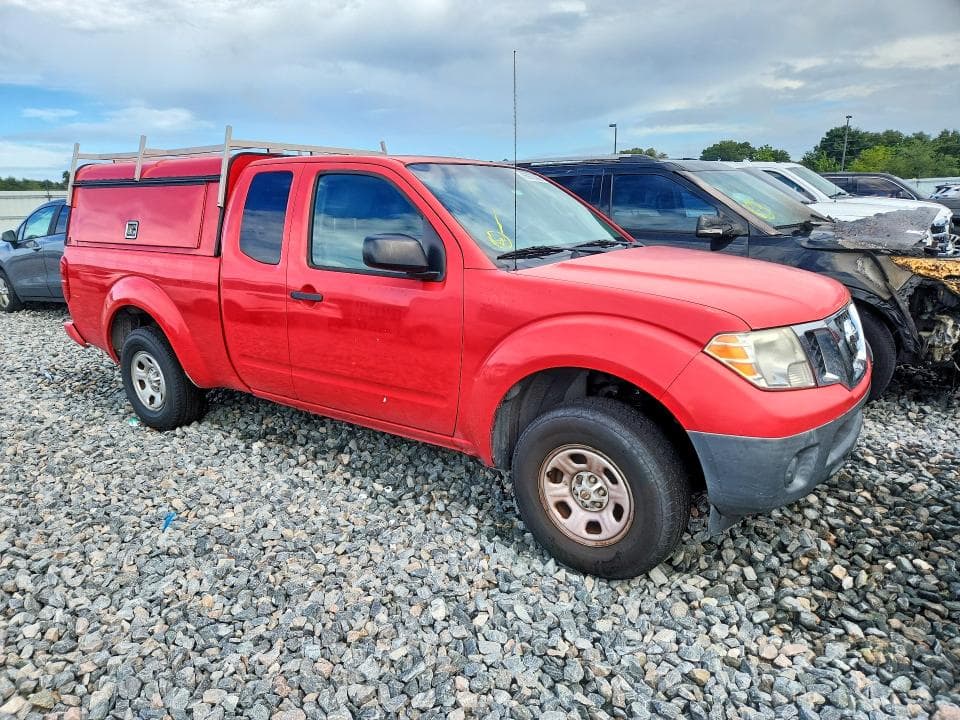 2017 NISSAN FRONTIER S 4