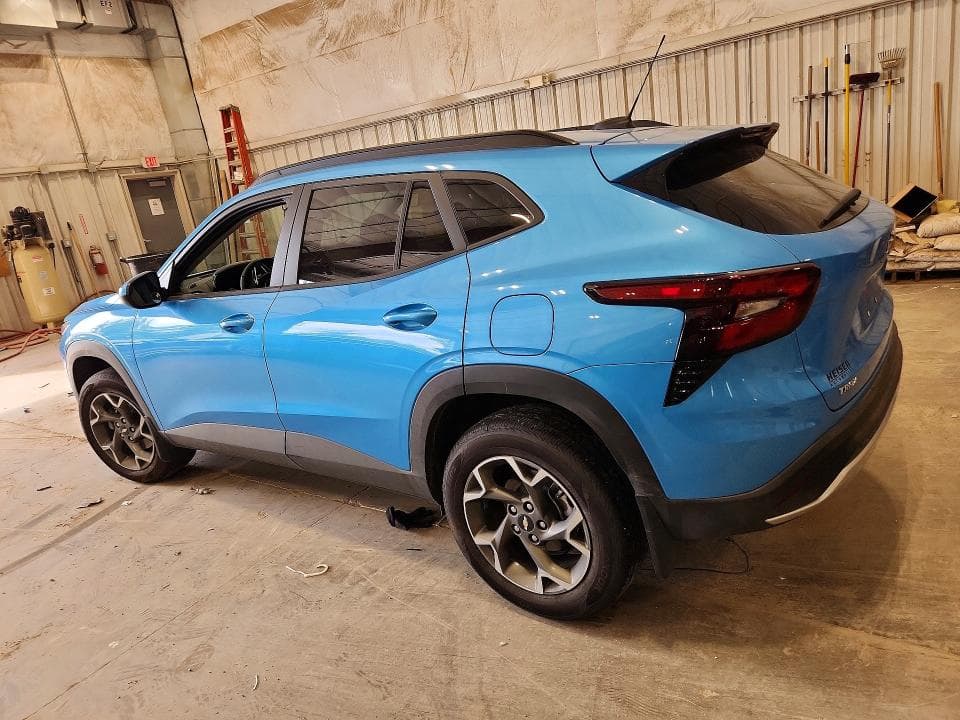 2025 CHEVROLET TRAX 1LT 2