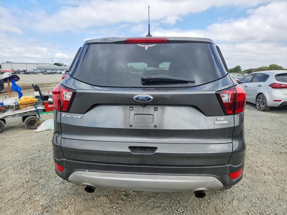 2019 FORD ESCAPE SE 6