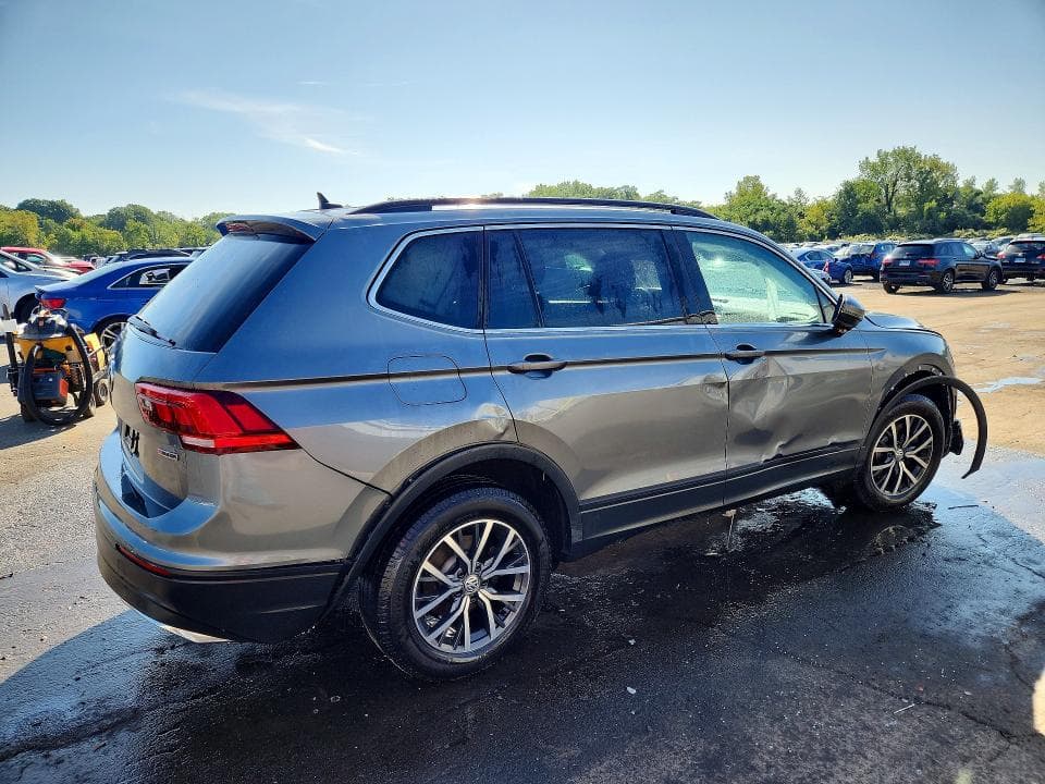 2019 VOLKSWAGEN TIGUAN SE 3