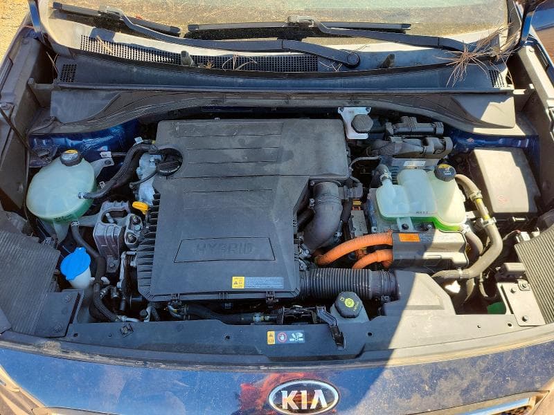 2017 KIA NIRO EX 11