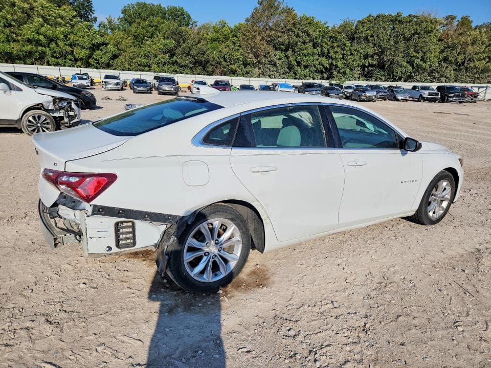 2020 CHEVROLET MALIBU LT 3