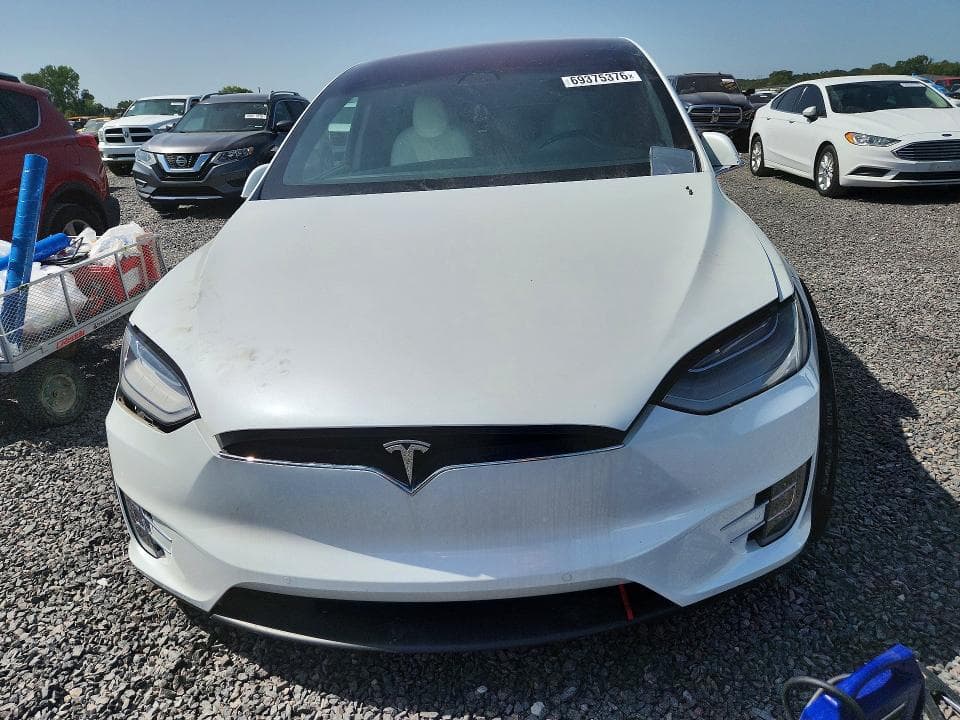 2020 TESLA MODEL X 5
