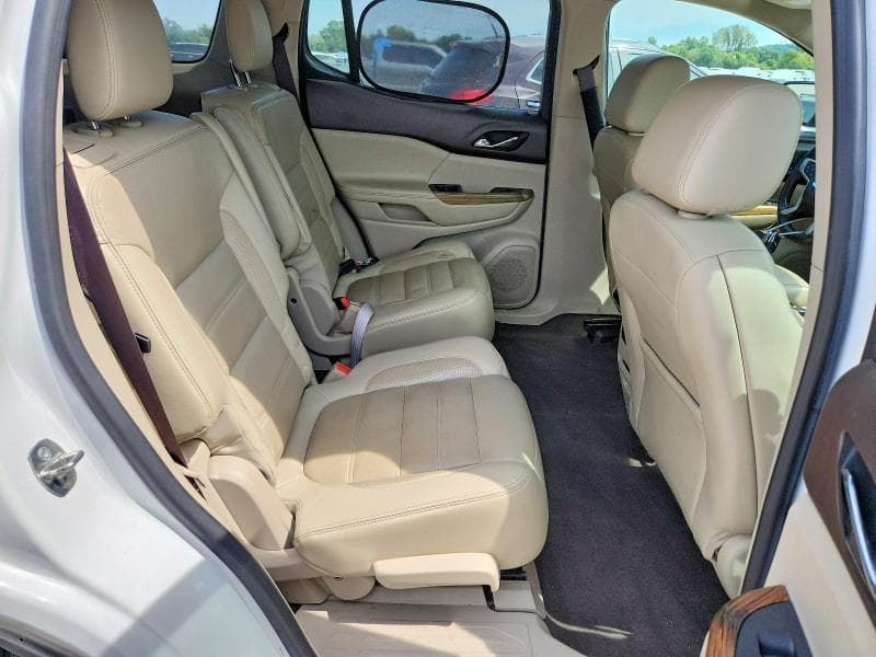 2017 GMC ACADIA DENALI 11