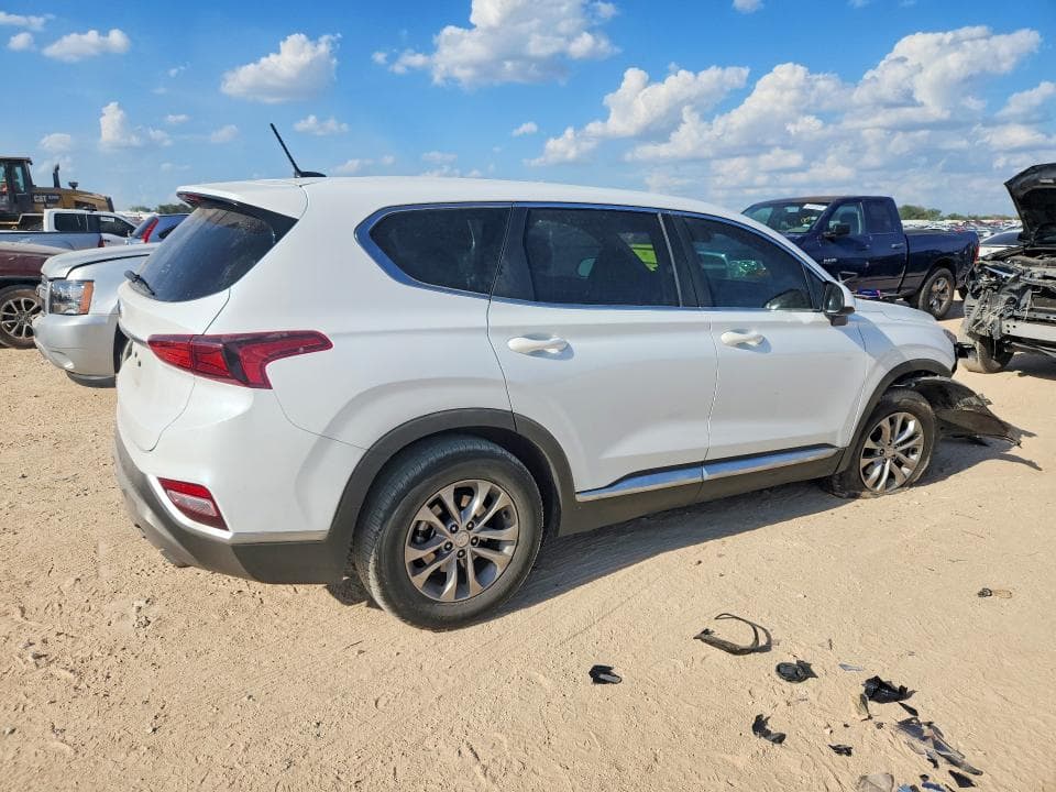 2019 HYUNDAI SANTA FE SE 3