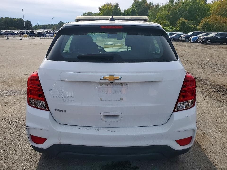 2020 CHEVROLET TRAX LS 6