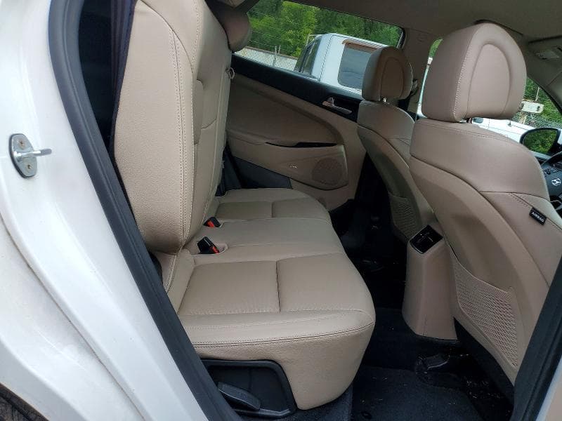 2018 HYUNDAI TUCSON SEL PLUS 10