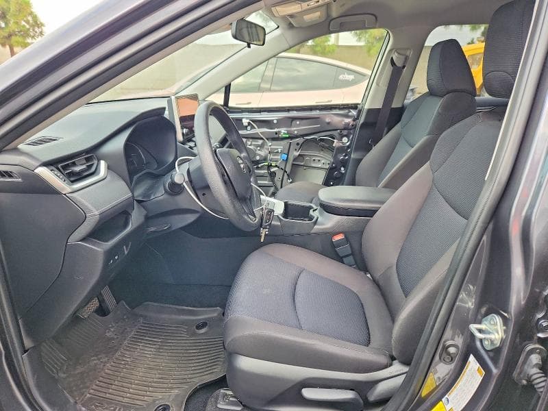 2025 TOYOTA RAV4 LE 7