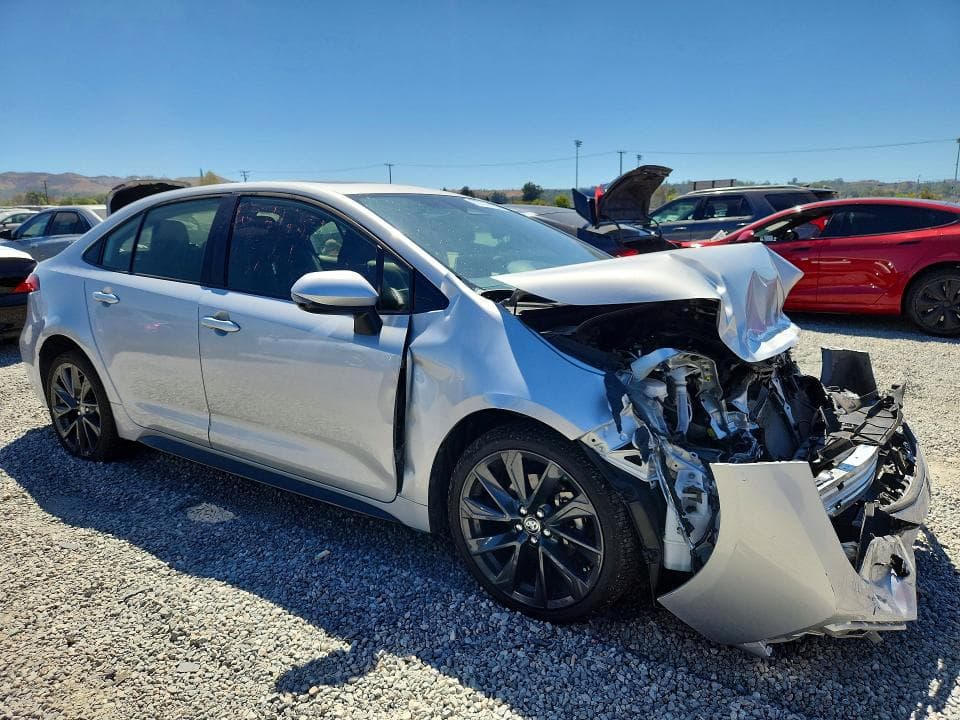 2025 TOYOTA COROLLA HYBRID SE 4