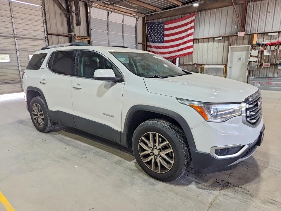 2017 GMC ACADIA SLE 4