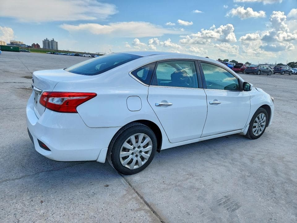 2017 NISSAN SENTRA S 3