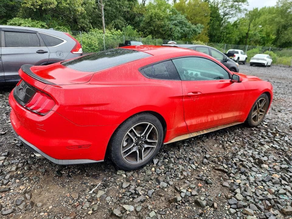2018 FORD MUSTANG 3