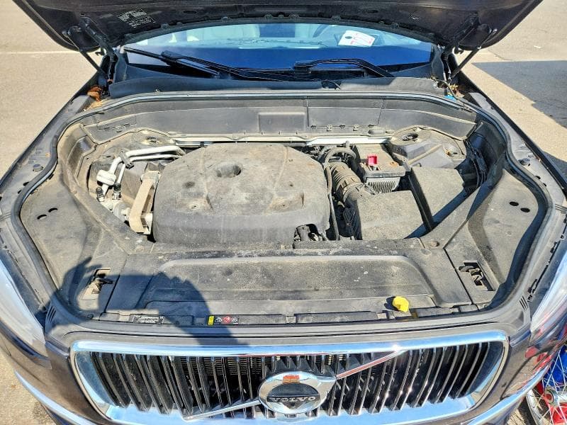 2017 VOLVO XC90 T6 12