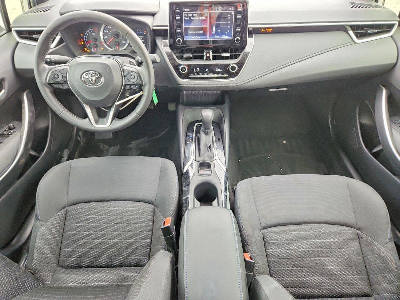 2020 TOYOTA COROLLA SE 8