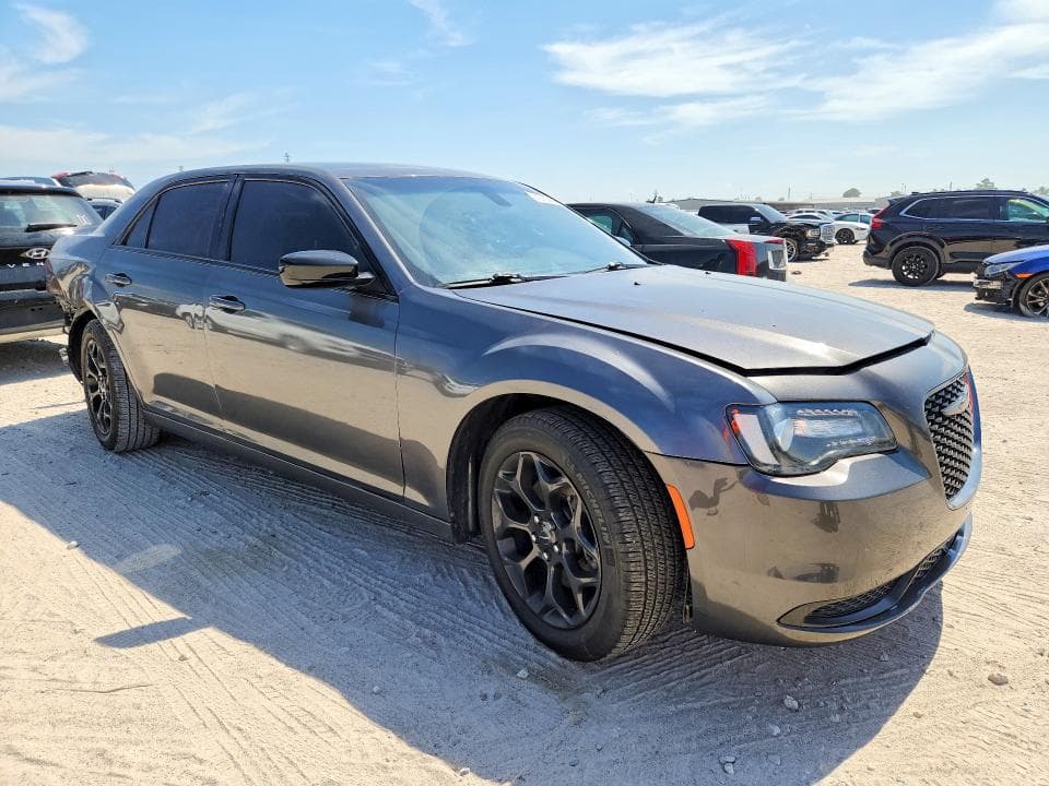 2020 CHRYSLER 300 TOURING 4