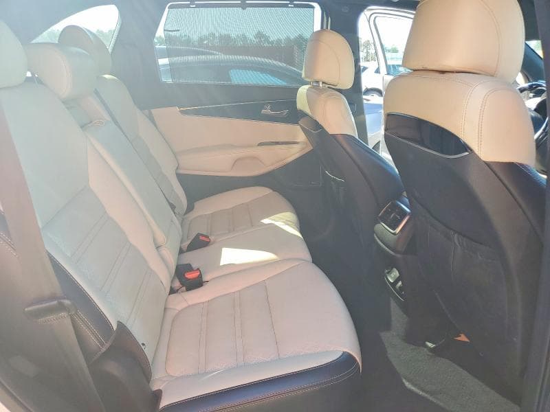 2017 KIA SORENTO SX LIMITED V6 11