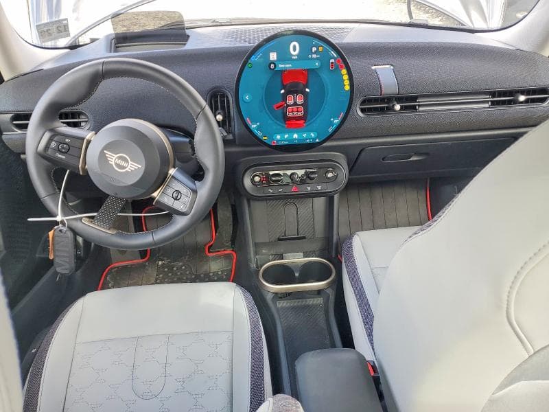 2025 MINI COOPER S 8