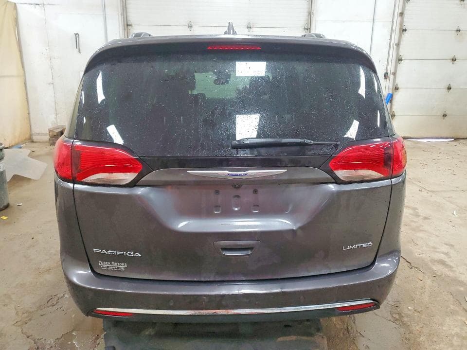2020 CHRYSLER PACIFICA LIMITED 6