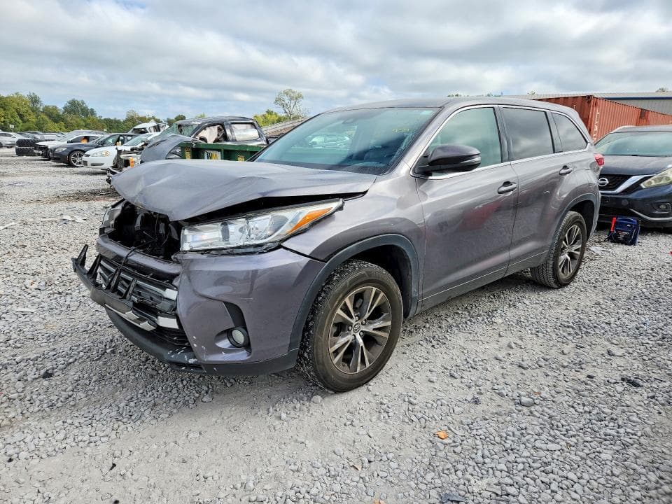 2017 TOYOTA HIGHLANDER LE PLUS - 1